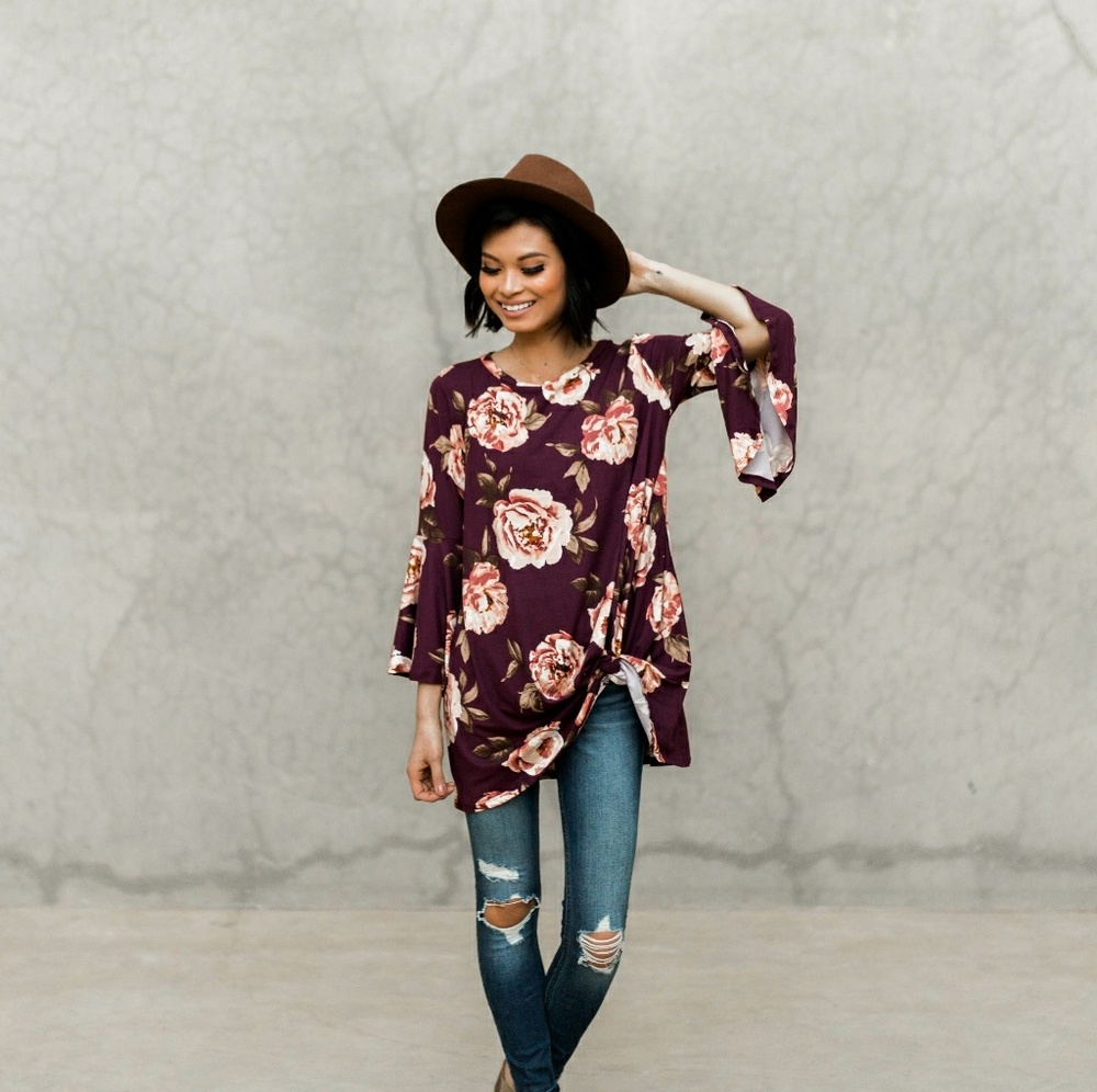 Floral Bell Sleeve Knotted Top